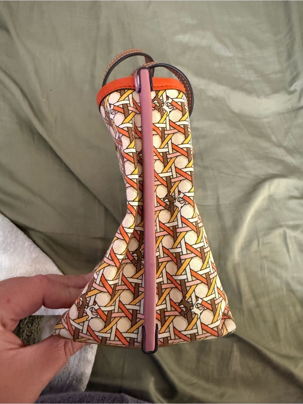 Tory Burch Small Perry Tote - Picture 8 of 10